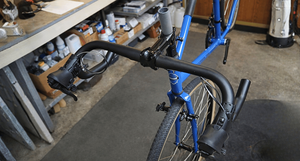 position-the-brake-levers-on-the-handlebar